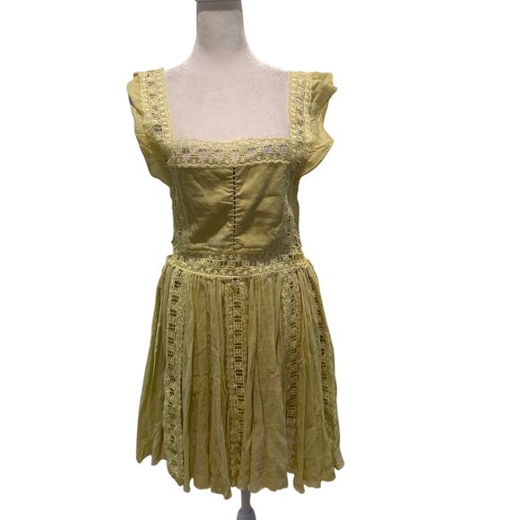 Free People Dresses & Skirts - Free People FP One Verona Mini Dress SZM Lace Square Neck Romantic Lime